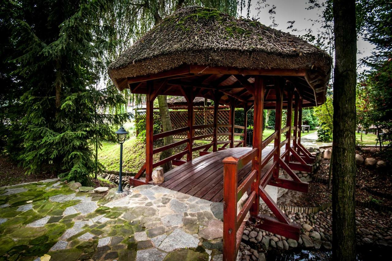 Akademia Kuraszkow Hotell Kuraszkow  Exteriör bild