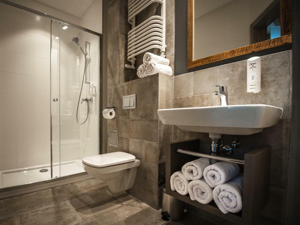 Akademia Kuraszkow Hotell Kuraszkow  Exteriör bild